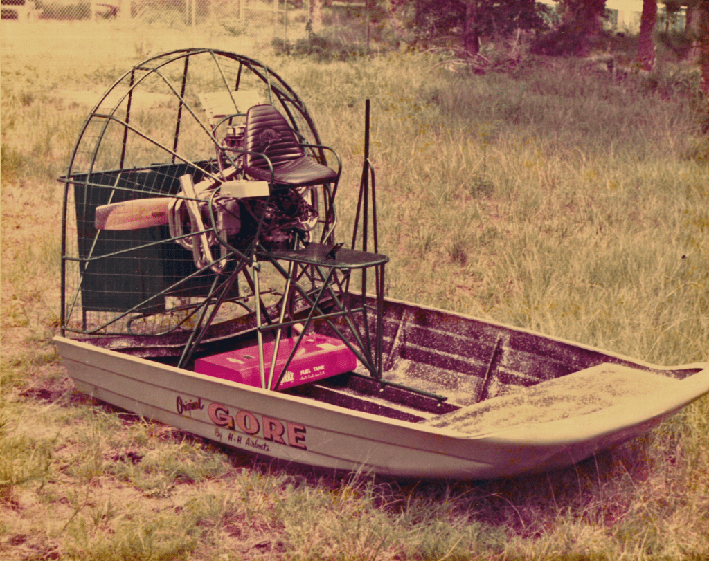 Bob Hopwood-early days race boat (1)